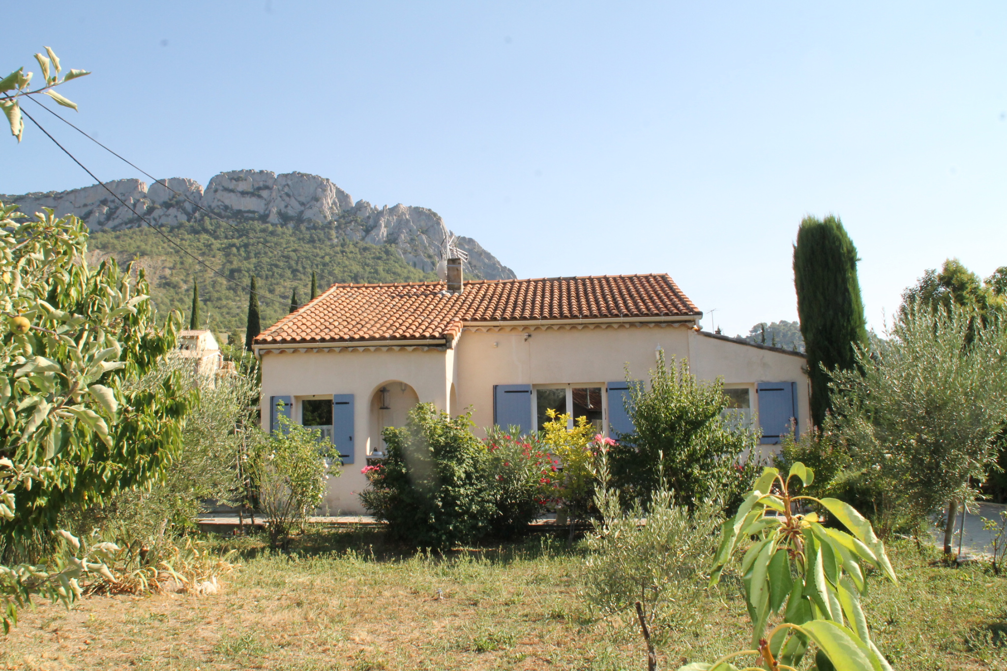 vente EXCLUSIVITE / BUIS LES BARONNIES / MAISON 103M² / TERRAIN 755M² / PISCINE / VUE