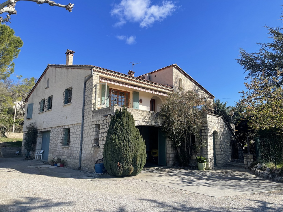 Vente Maison 140m² 6 Pièces à Mollans-sur-Ouvèze (26170) - Accord Immobilier Provence